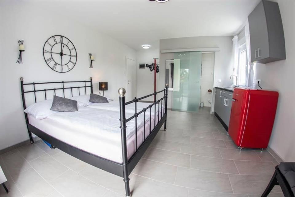 Apartments Mojeljeto Фажана Экстерьер фото