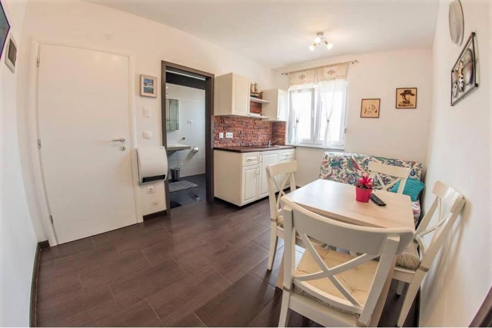 Apartments Mojeljeto Фажана Экстерьер фото
